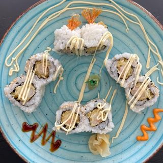 Crevete tempura cu maioneza uramaki