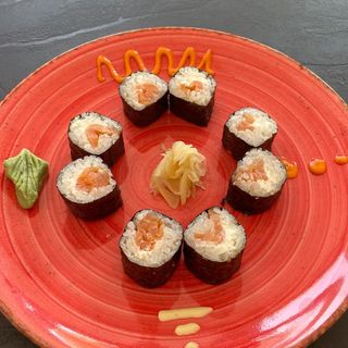 Somon afumat cu crema de branza