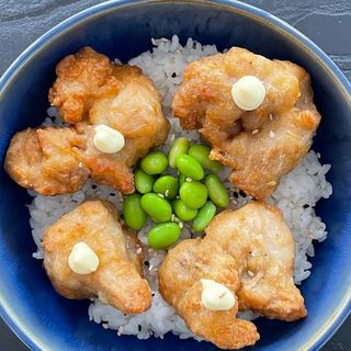 Pulpe de pui crocante donburi330g