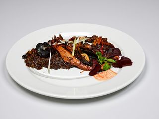 Furnici cu fructe de mare