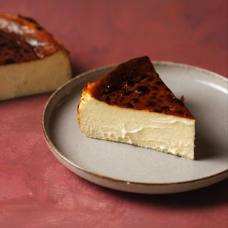 Mini Basque Cheesecake cu Vanilie