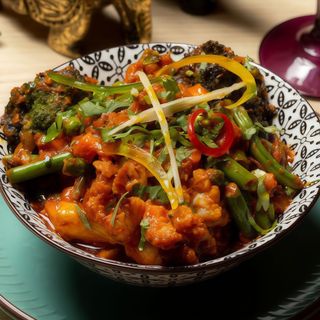 Vegetable Jalfrezi / Curry cu legume trase în tigaie