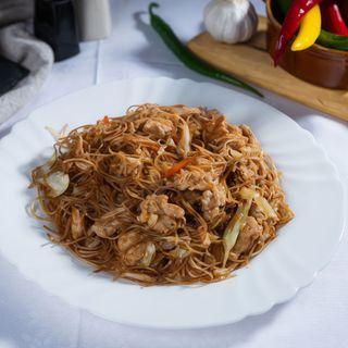 Paste de orez cu pui