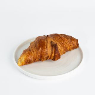 Croissant cu unt