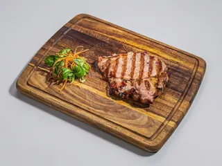Ceafa de porc la gratar