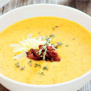 Supa crema de cartofi si guanciale crocant