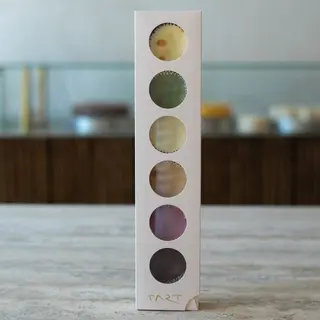 GIFT BOX cu 6 mini tarte premium, perfecte pentru cadou sau răsfăț