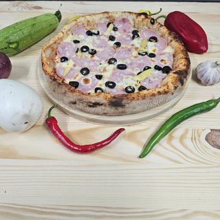 Pizza Capriciosa Ø 32cm