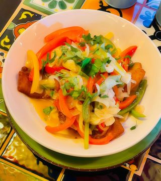 Pescado blanco al mojo de ajo