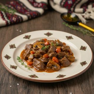 Tocăniță de vită cu legume - 200gr