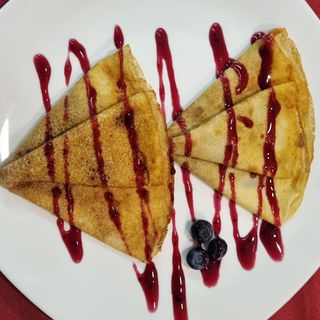 Clătite cu dulceață