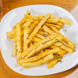 Cartofi prajiti cu menta si usturoi