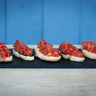 Bruschette cu roșii