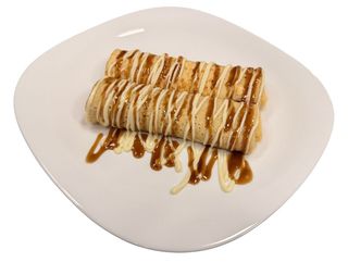 Clatite cu Dulceata de Afine si Topping de Ciocolata