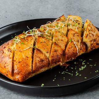 Garlic bread