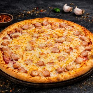 Pizza Cheese & Dog + sos gratis