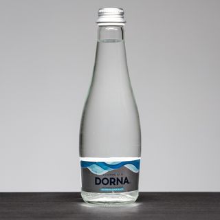 Apă plată