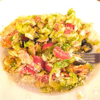 Chicken salad with truffle & quinoa