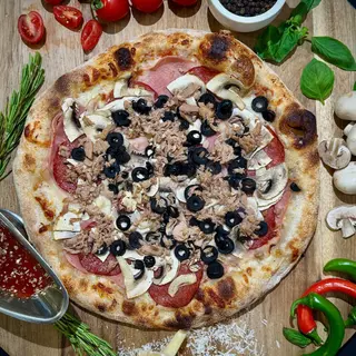 Pizza Capriciosa Ø 32cm