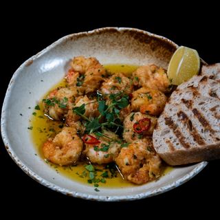 Creveți chilli și usturoi