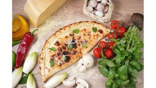 Pizza Calzone Quattro Formaggi Ø32cm
