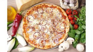 Pizza Tonno e Cipolla Ø32cm