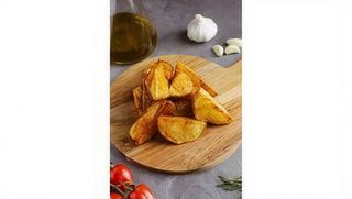 Cartofi wedges de casa