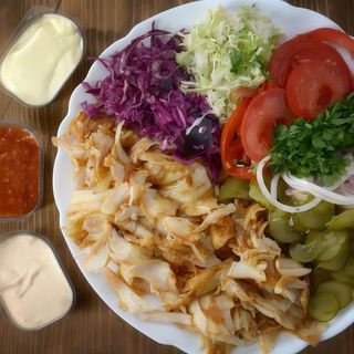 Shaorma de pui la farfurie