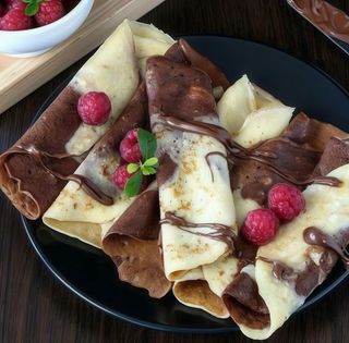 Clătite cu dulceață de casă