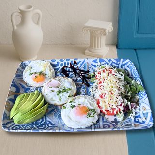 Ouă prăjite cu avocado ( 300g )