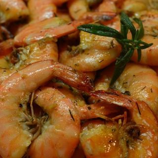 Creveți la pungă pentru 2 persoane