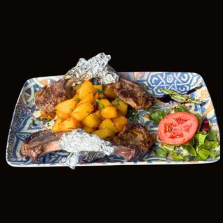 Cotlet de berbecut grill cu cartofi la cuptor ( 450g )