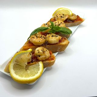 Bruschette cu creveți ( 240 )