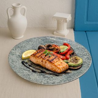 File de somon grill cu legume la grătar ( 420g )