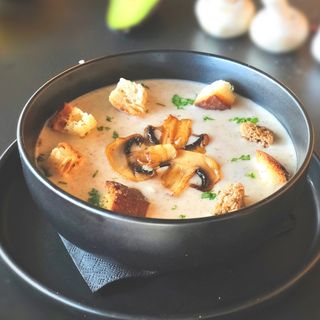 Supă cremă de ciuperci