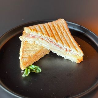 Ham & Cheese Sandwich