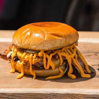 London Cheesy Burger