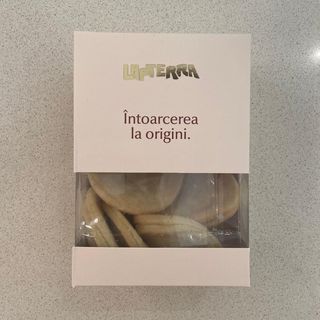 Biscuiți cu vișine