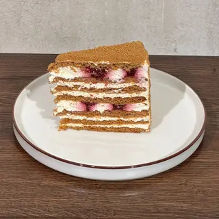 Tort Medovik