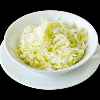 Salată de varză albă