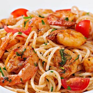 Fettuccine cu fructe de mare