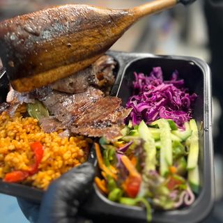 Shaorma farfurie vita