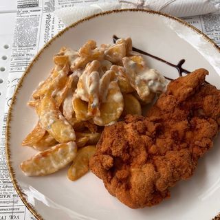 Cartofi mix brânzeturi