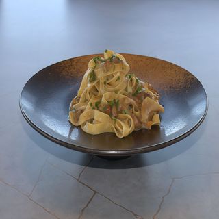 Tagliatelle cu hribi