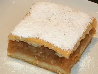 Placinta cu mere de post