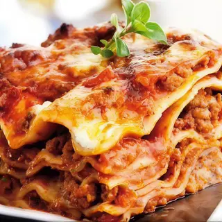 LASAGNA TRADIZIONALE ITALIANA