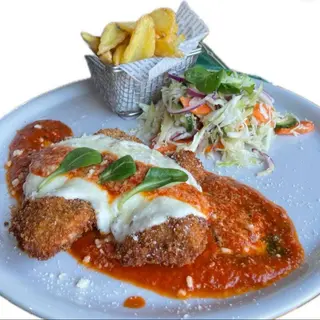 MENIU POLLO PARMIGIANA CU CARTOFI PRAJITI
