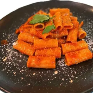 RIGATONI ALL`AMATRICIANA
