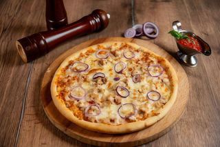 Pizza Con pollo 30 cm (OFERTA 1+1)