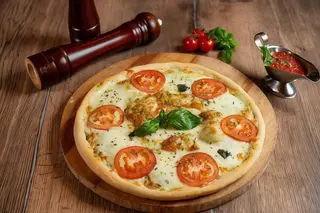 Pizza Caprese 30 cm (OFERTA 1+1)